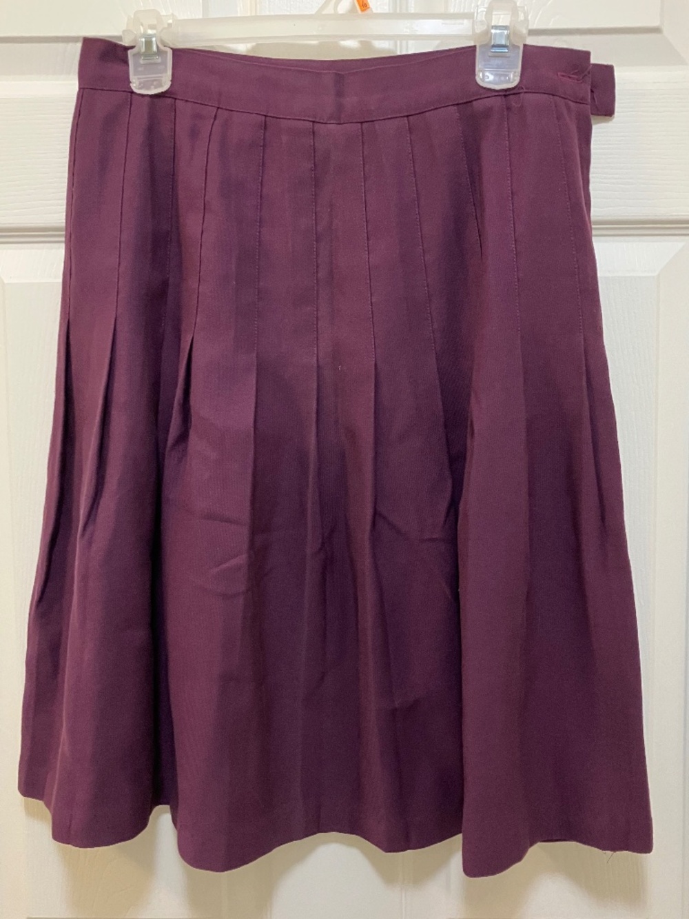 Willow Ridge purple pleated skirt size 12
